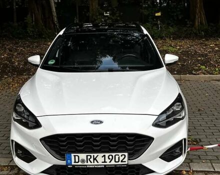 Белый Форд Фокус, объемом двигателя 1.5 л и пробегом 212 тыс. км за 14000 $, фото 5 на Automoto.ua