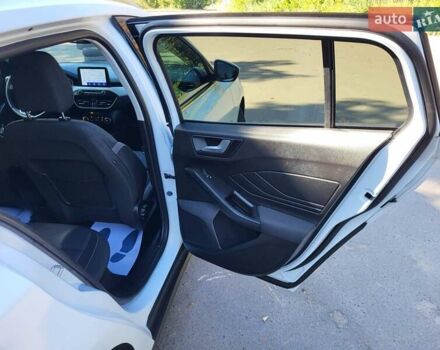 Белый Форд Фокус, объемом двигателя 1.5 л и пробегом 160 тыс. км за 13999 $, фото 55 на Automoto.ua