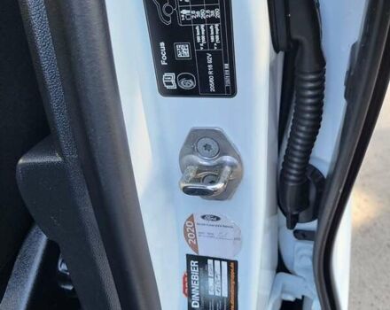 Белый Форд Фокус, объемом двигателя 1.5 л и пробегом 160 тыс. км за 13999 $, фото 18 на Automoto.ua