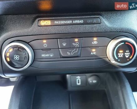 Белый Форд Фокус, объемом двигателя 1.5 л и пробегом 160 тыс. км за 13999 $, фото 32 на Automoto.ua