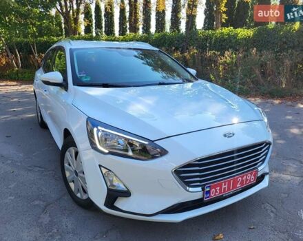 Белый Форд Фокус, объемом двигателя 1.5 л и пробегом 160 тыс. км за 13999 $, фото 16 на Automoto.ua