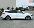Белый Форд Фокус, объемом двигателя 1.5 л и пробегом 203 тыс. км за 12500 $, фото 3 на Automoto.ua