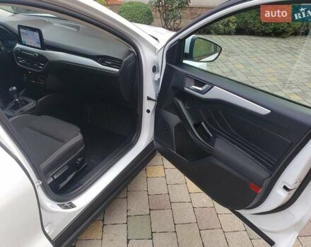 Белый Форд Фокус, объемом двигателя 1.5 л и пробегом 187 тыс. км за 13950 $, фото 51 на Automoto.ua