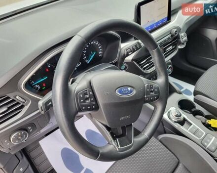 Белый Форд Фокус, объемом двигателя 1.5 л и пробегом 190 тыс. км за 14500 $, фото 14 на Automoto.ua