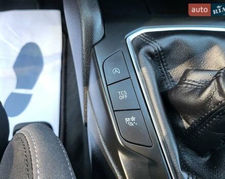 Белый Форд Фокус, объемом двигателя 1.5 л и пробегом 160 тыс. км за 13999 $, фото 58 на Automoto.ua