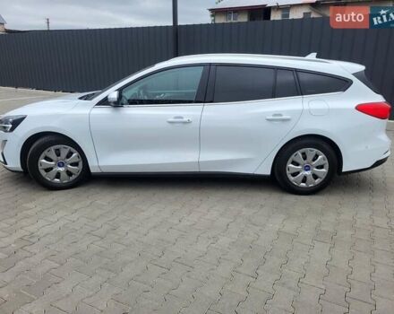 Білий Форд Фокус, об'ємом двигуна 1.5 л та пробігом 190 тис. км за 15000 $, фото 6 на Automoto.ua