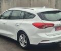 Белый Форд Фокус, объемом двигателя 1.5 л и пробегом 204 тыс. км за 10900 $, фото 5 на Automoto.ua