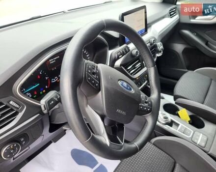 Белый Форд Фокус, объемом двигателя 1.5 л и пробегом 190 тыс. км за 14500 $, фото 85 на Automoto.ua