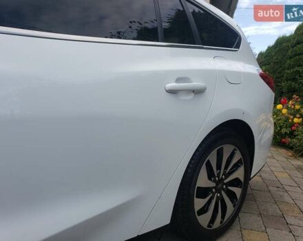 Белый Форд Фокус, объемом двигателя 1.5 л и пробегом 187 тыс. км за 13950 $, фото 8 на Automoto.ua