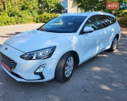 Белый Форд Фокус, объемом двигателя 1.5 л и пробегом 160 тыс. км за 13999 $, фото 19 на Automoto.ua