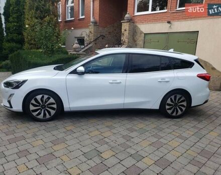 Белый Форд Фокус, объемом двигателя 1.5 л и пробегом 187 тыс. км за 13950 $, фото 11 на Automoto.ua