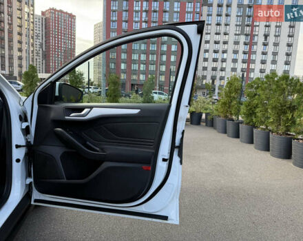 Белый Форд Фокус, объемом двигателя 2 л и пробегом 218 тыс. км за 16500 $, фото 42 на Automoto.ua