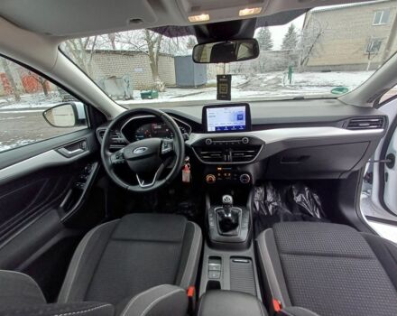 Белый Форд Фокус, объемом двигателя 1.5 л и пробегом 175 тыс. км за 12800 $, фото 13 на Automoto.ua