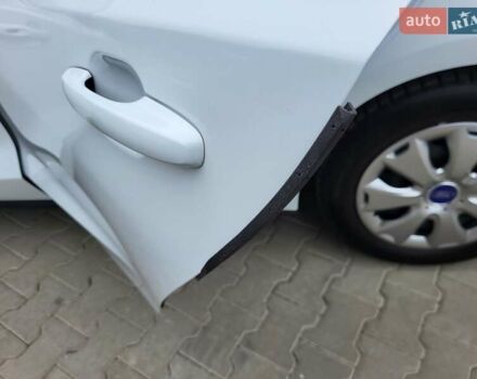 Белый Форд Фокус, объемом двигателя 1.5 л и пробегом 190 тыс. км за 14500 $, фото 15 на Automoto.ua