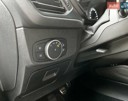 Белый Форд Фокус, объемом двигателя 1.5 л и пробегом 212 тыс. км за 14000 $, фото 14 на Automoto.ua