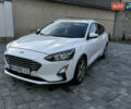 Білий Форд Фокус, об'ємом двигуна 1.5 л та пробігом 205 тис. км за 12400 $, фото 1 на Automoto.ua