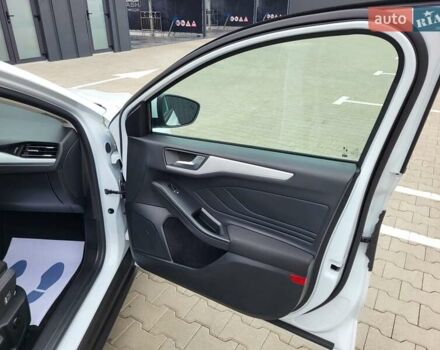 Белый Форд Фокус, объемом двигателя 1.5 л и пробегом 190 тыс. км за 14500 $, фото 33 на Automoto.ua