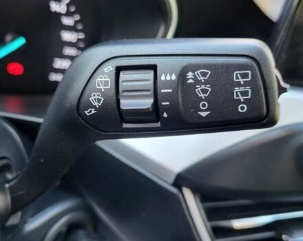 Белый Форд Фокус, объемом двигателя 1.5 л и пробегом 160 тыс. км за 13999 $, фото 44 на Automoto.ua