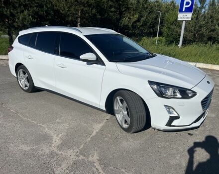 Білий Форд Фокус, об'ємом двигуна 1.5 л та пробігом 252 тис. км за 13000 $, фото 5 на Automoto.ua