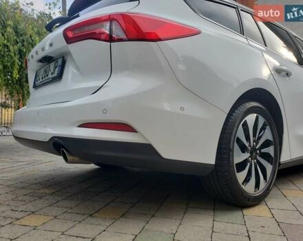 Белый Форд Фокус, объемом двигателя 1.5 л и пробегом 187 тыс. км за 13950 $, фото 25 на Automoto.ua