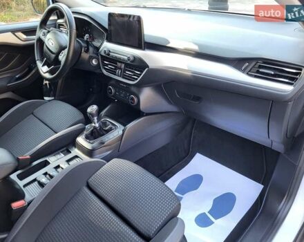 Белый Форд Фокус, объемом двигателя 1.5 л и пробегом 160 тыс. км за 13999 $, фото 36 на Automoto.ua