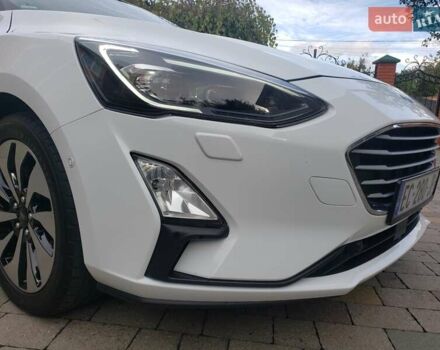 Белый Форд Фокус, объемом двигателя 1.5 л и пробегом 187 тыс. км за 13950 $, фото 41 на Automoto.ua