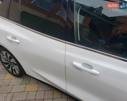 Белый Форд Фокус, объемом двигателя 1.5 л и пробегом 187 тыс. км за 13950 $, фото 36 на Automoto.ua