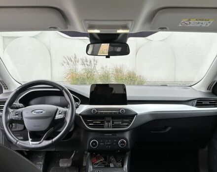 Белый Форд Фокус, объемом двигателя 1.5 л и пробегом 231 тыс. км за 12900 $, фото 5 на Automoto.ua
