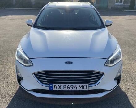 Белый Форд Фокус, объемом двигателя 1.5 л и пробегом 218 тыс. км за 13000 $, фото 6 на Automoto.ua