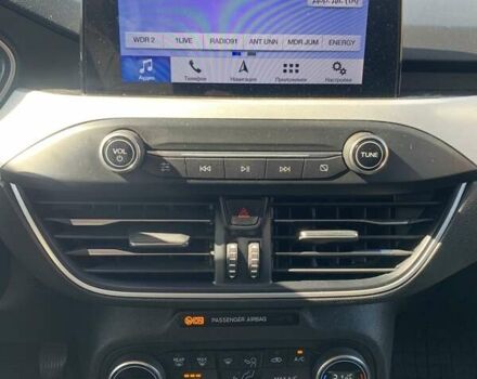 Белый Форд Фокус, объемом двигателя 1.5 л и пробегом 218 тыс. км за 13000 $, фото 11 на Automoto.ua