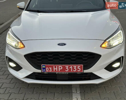 Белый Форд Фокус, объемом двигателя 1.5 л и пробегом 160 тыс. км за 15500 $, фото 9 на Automoto.ua
