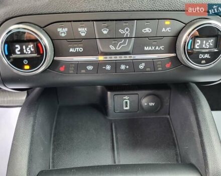 Белый Форд Фокус, объемом двигателя 1.5 л и пробегом 190 тыс. км за 14500 $, фото 10 на Automoto.ua