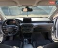 Белый Форд Фокус, объемом двигателя 1.5 л и пробегом 161 тыс. км за 12000 $, фото 4 на Automoto.ua