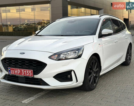 Белый Форд Фокус, объемом двигателя 1.5 л и пробегом 160 тыс. км за 15500 $, фото 2 на Automoto.ua