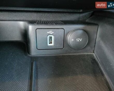 Белый Форд Фокус, объемом двигателя 1.5 л и пробегом 160 тыс. км за 13999 $, фото 38 на Automoto.ua