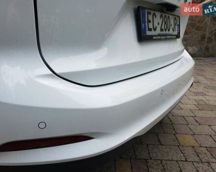 Белый Форд Фокус, объемом двигателя 1.5 л и пробегом 187 тыс. км за 13950 $, фото 20 на Automoto.ua