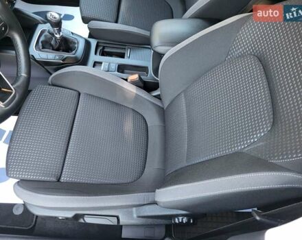 Белый Форд Фокус, объемом двигателя 1.5 л и пробегом 160 тыс. км за 13999 $, фото 37 на Automoto.ua