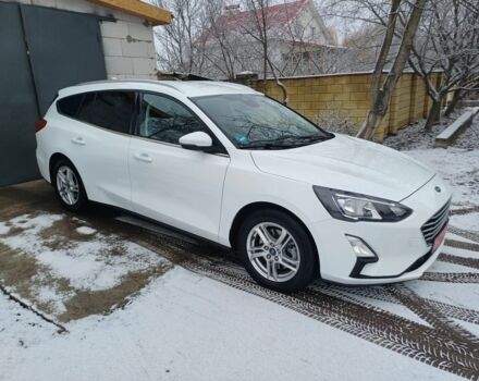 Белый Форд Фокус, объемом двигателя 1.5 л и пробегом 175 тыс. км за 12800 $, фото 6 на Automoto.ua