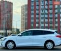 Белый Форд Фокус, объемом двигателя 2 л и пробегом 218 тыс. км за 16500 $, фото 7 на Automoto.ua