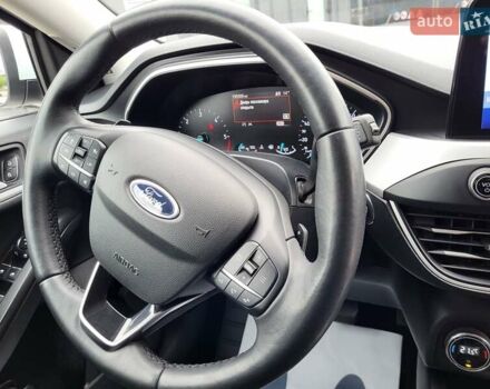 Белый Форд Фокус, объемом двигателя 1.5 л и пробегом 190 тыс. км за 14500 $, фото 43 на Automoto.ua