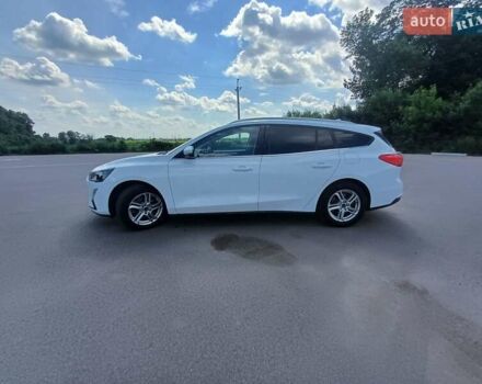 Белый Форд Фокус, объемом двигателя 1.5 л и пробегом 175 тыс. км за 11999 $, фото 8 на Automoto.ua
