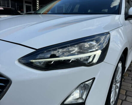 Белый Форд Фокус, объемом двигателя 2 л и пробегом 240 тыс. км за 13300 $, фото 41 на Automoto.ua