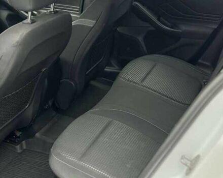 Белый Форд Фокус, объемом двигателя 1.5 л и пробегом 72 тыс. км за 12800 $, фото 8 на Automoto.ua