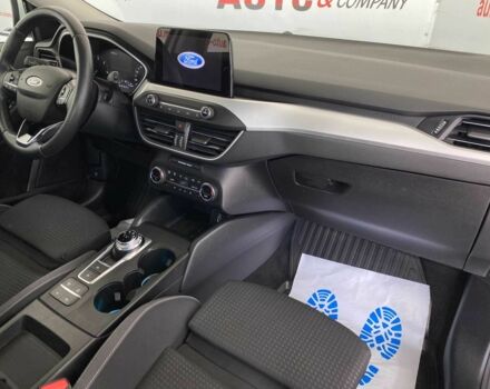 Белый Форд Фокус, объемом двигателя 1.5 л и пробегом 194 тыс. км за 13950 $, фото 12 на Automoto.ua