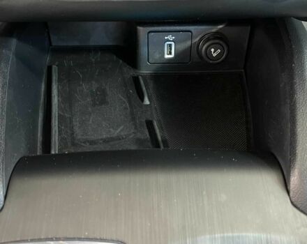 Белый Форд Фокус, объемом двигателя 1.5 л и пробегом 194 тыс. км за 13950 $, фото 17 на Automoto.ua