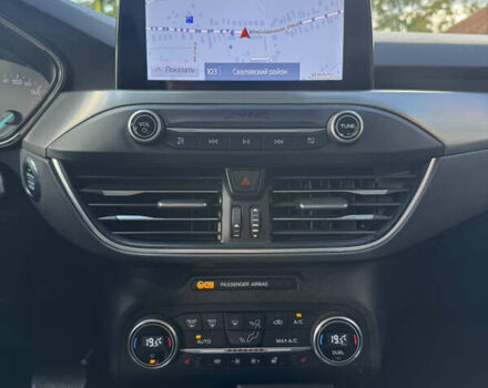 Белый Форд Фокус, объемом двигателя 2 л и пробегом 240 тыс. км за 13300 $, фото 15 на Automoto.ua