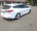 Белый Форд Фокус, объемом двигателя 1.5 л и пробегом 208 тыс. км за 11500 $, фото 3 на Automoto.ua