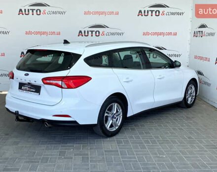 Белый Форд Фокус, объемом двигателя 1.5 л и пробегом 194 тыс. км за 13950 $, фото 2 на Automoto.ua