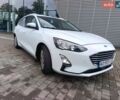 Белый Форд Фокус, объемом двигателя 1.5 л и пробегом 178 тыс. км за 12500 $, фото 2 на Automoto.ua