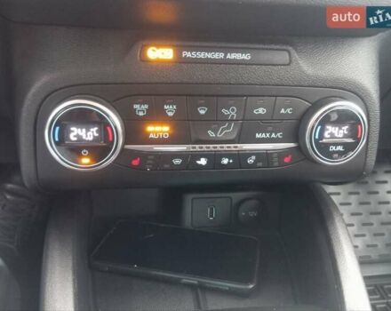 Белый Форд Фокус, объемом двигателя 1.5 л и пробегом 208 тыс. км за 11500 $, фото 14 на Automoto.ua